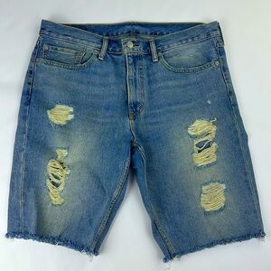Levy Men’s 511 distressed Blue Jean Shorts. Waist 36.